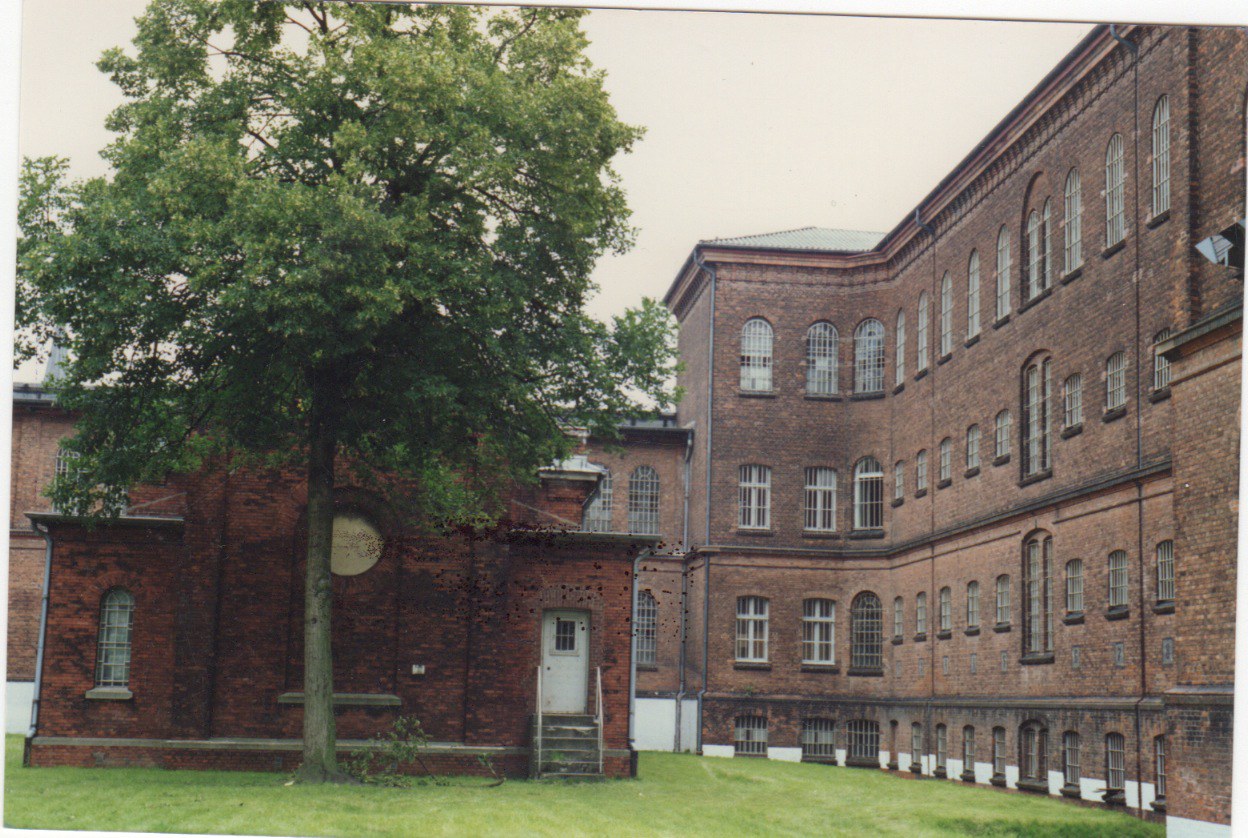 Täter Opfer 1.jpeg